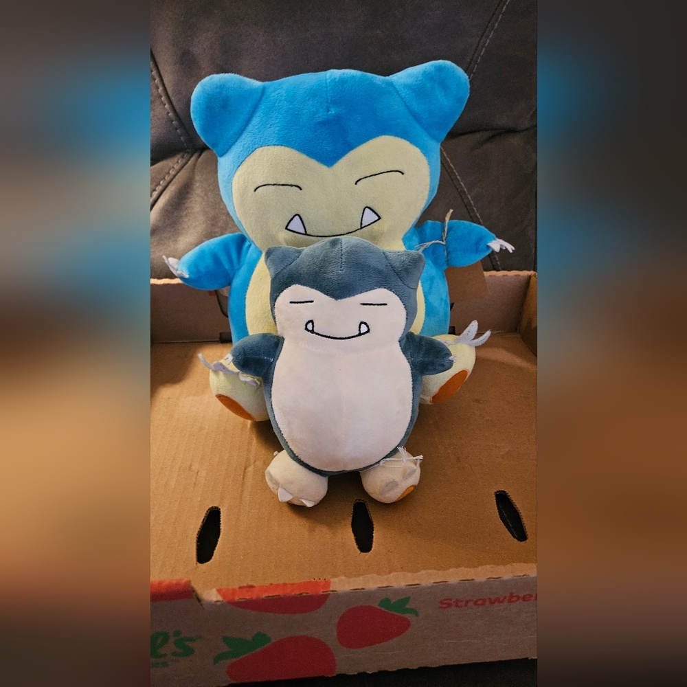 Pokémon  - Snorlax Plush Toy Bundle